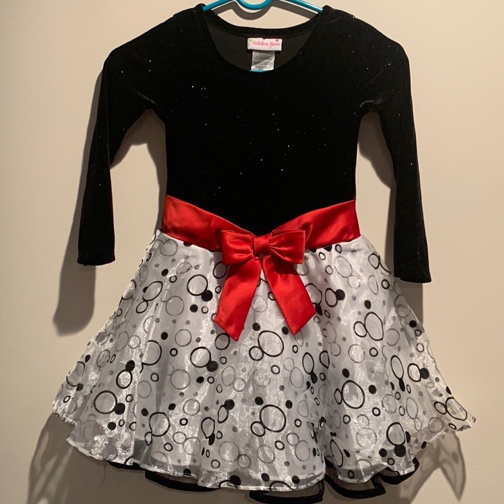 Ashley Ann Holiday dress girls size 6